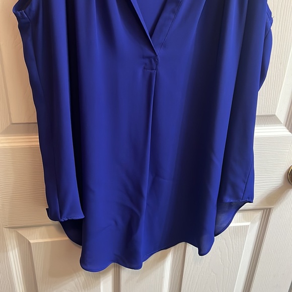 Top - Picture 3 of 4